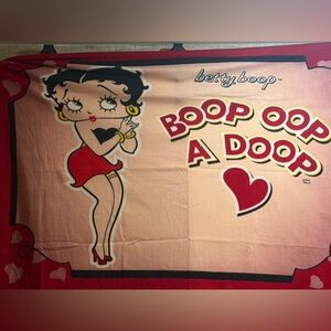 Betty Boop Pink and Red Heart Graphic Throw - 48x63”